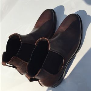 Vince Winslow Leather Chelsea #E6256L2 Used Once